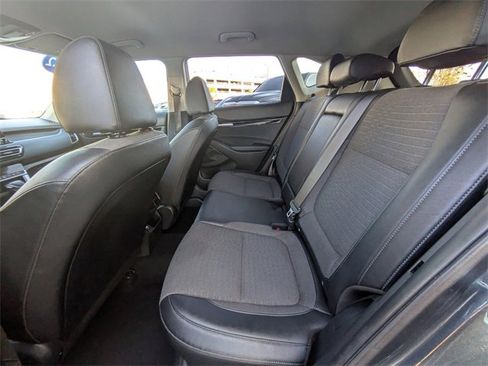 Used 2022 Kia Seltos S image 11