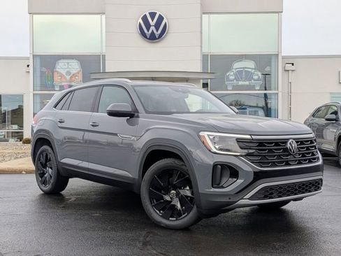 New 2026 Volkswagen Atlas Cross Sport SE AWD/4WD image 1