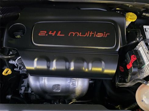 Used 2022 Jeep Compass Trailhawk image 21