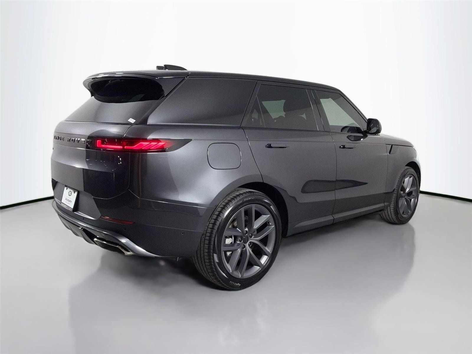 New 2026 Land Rover Range Rover Sport SE AWD/4WD image 5