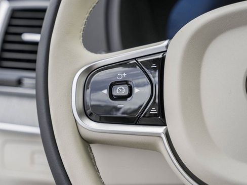 New 2025 Volvo XC90 T8 Ultra w/ Protection Package Premier image 26