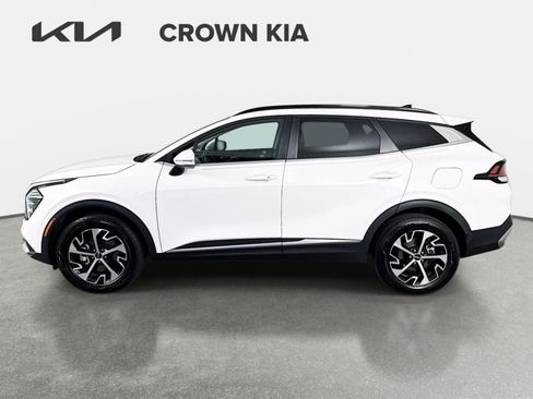 Certified 2025 Kia Sportage EX w/ EX Premium Package AWD/4WD image 8
