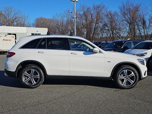 Used 2019 Mercedes-Benz GLC 350e 4MATIC image 7