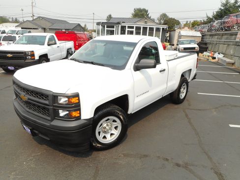 Used 2014 Chevrolet Silverado 1500 W/T w/ Trailering Package RWD image 5
