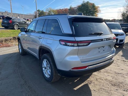 New 2025 Jeep Grand Cherokee Laredo X image 5