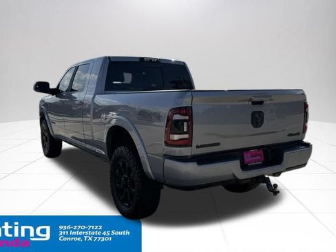 Used 2022 RAM 2500 Laramie w/ Night Edition AWD/4WD image 7