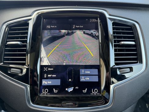 Used 2017 Volvo XC90 T5 Momentum w/ Vision Package image 24