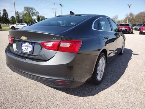 Used 2018 Chevrolet Malibu LT FWD image 6