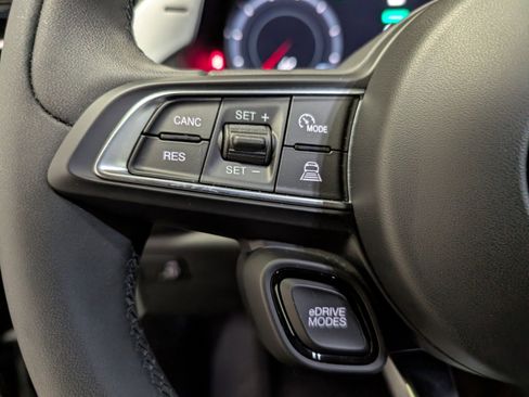 Used 2024 Dodge Hornet R/T w/ R/T Blacktop Package image 17