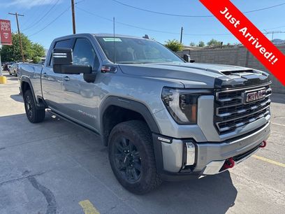 Used 2025 GMC Sierra 2500 AT4 w/ AT4 Premium Plus Package