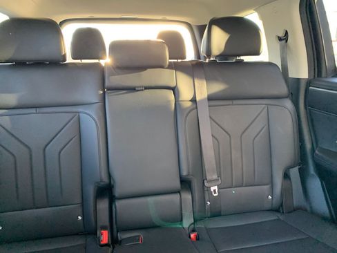 Used 2025 Hyundai Santa Fe SEL image 40