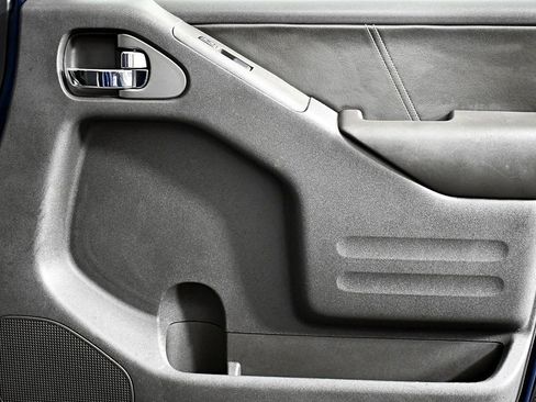 Used 2019 Nissan Frontier PRO-4X w/ Pro-4x Luxury Package image 39