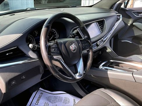 Used 2023 Buick Enclave Essence FWD image 17