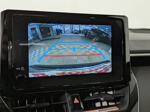 Certified 2025 Toyota Corolla LE image 32