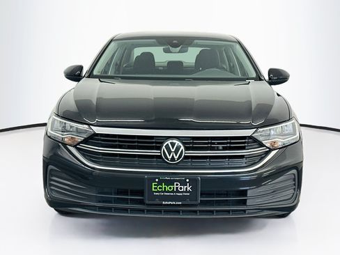 Used 2024 Volkswagen Jetta S FWD image 2