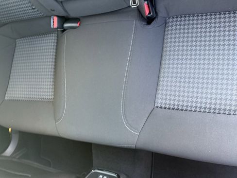 Used 2023 Dodge Charger R/T w/ Blacktop Package image 32