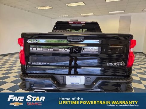 New 2026 Chevrolet Silverado 1500 High Country w/ High Country Premium Package AWD/4WD image 5