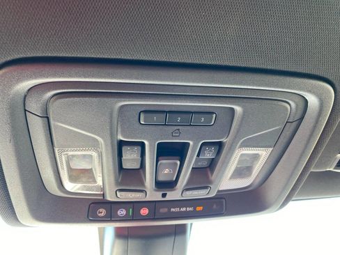 Used 2021 GMC Sierra 1500 AT4 w/ AT4 Premium Package image 24