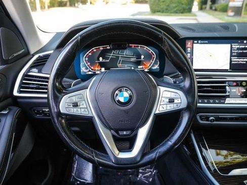 Used 2019 BMW X7 xDrive40i w/ Premium Package AWD/4WD image 27