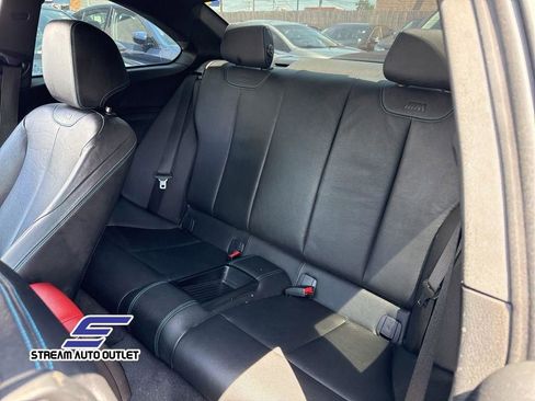 Used 2017 BMW M2 image 31