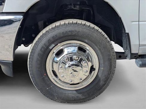 New 2026 RAM 3500 Tradesman AWD/4WD image 9