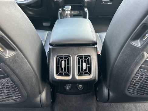 Used 2023 Kia Sorento S FWD image 21