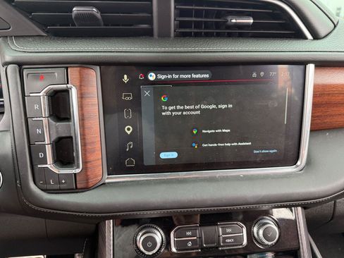 Used 2023 GMC Yukon Denali Ultimate AWD/4WD image 29