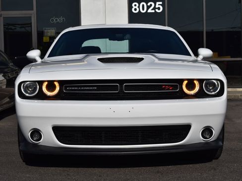 Used 2022 Dodge Challenger R/T image 3