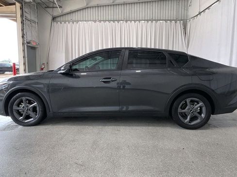 Used 2025 Kia K4 LXS image 26