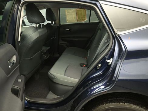 Certified 2024 Toyota Venza LE image 29