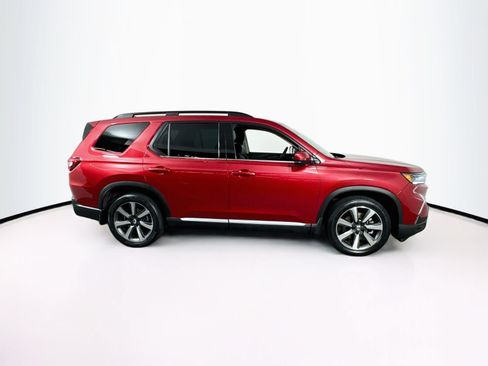 Used 2023 Honda Pilot Elite image 8
