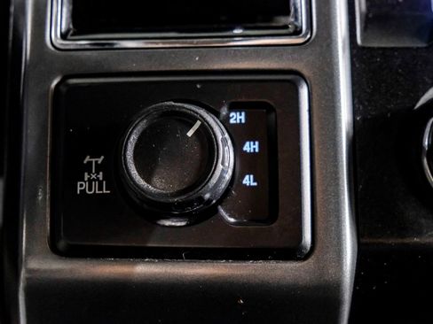 Used 2022 Ford F250 XLT w/ XLT Value Package image 25