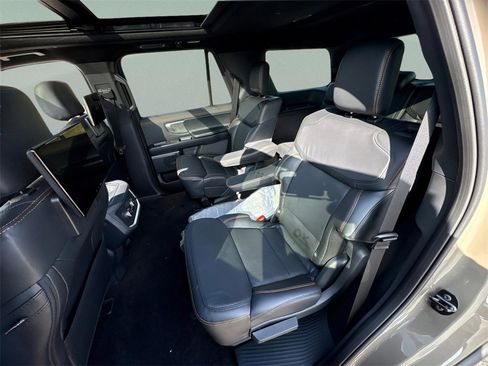 New 2026 Ford Expedition Tremor image 11