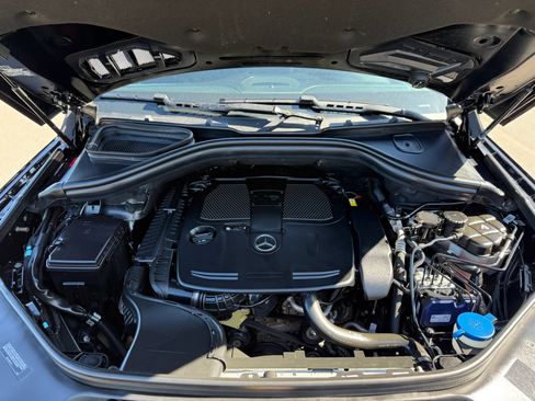 Used 2017 Mercedes-Benz GLE 350 4MATIC image 13