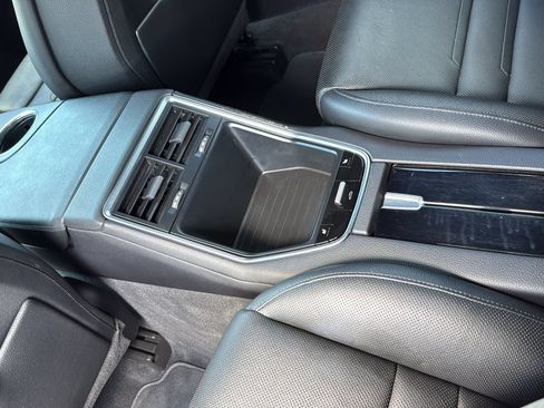 Used 2019 Porsche Panamera 4 AWD/4WD image 24