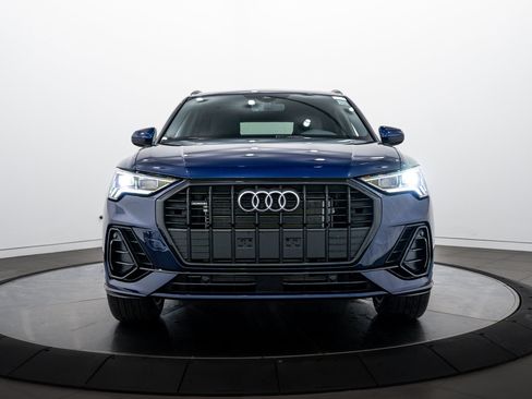 New 2025 Audi Q3 2.0T Premium image 18