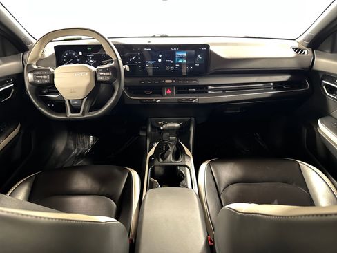 Used 2025 Kia K4 GT-Line w/ GT-Line Premium Package FWD image 4