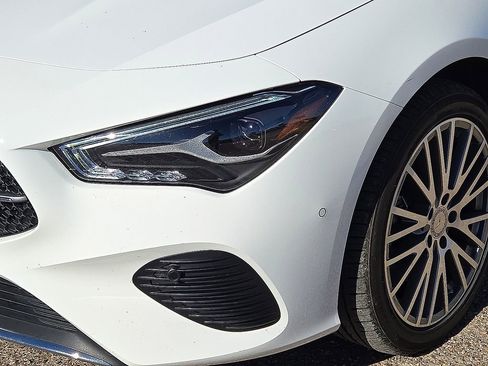 Used 2025 Mercedes-Benz CLA 250 CLA 250 image 10