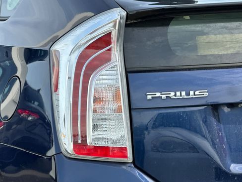 Used 2012 Toyota Prius Two image 15