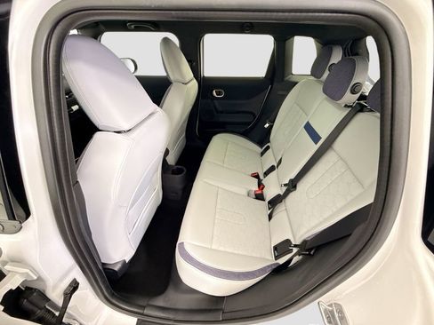 New 2026 MINI Cooper 4-Door Hardtop image 20