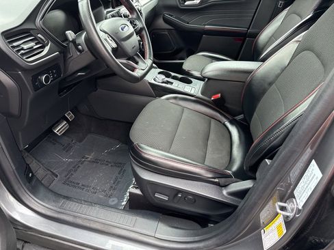 Used 2024 Ford Escape ST-Line AWD/4WD image 17