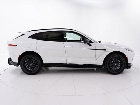 Used 2023 Aston Martin DBX 707 image 6
