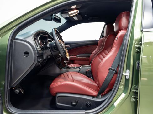 Used 2021 Dodge Charger SRT Hellcat RWD image 5