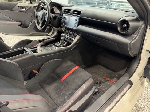 Used 2024 Subaru BRZ Limited RWD image 10