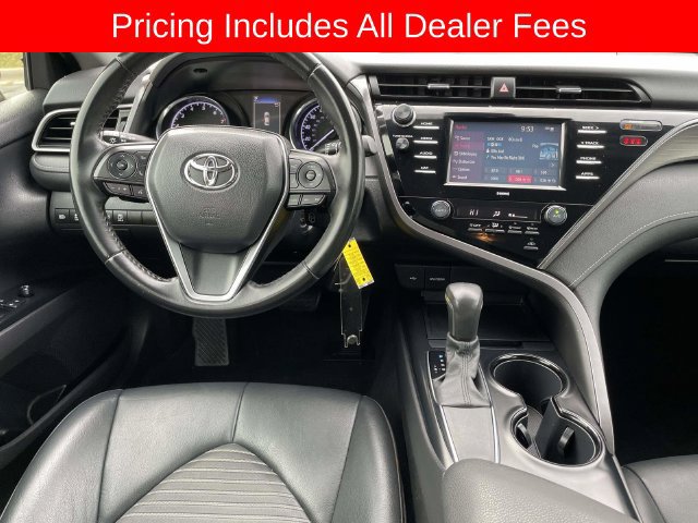 Used 2020 Toyota Camry SE FWD image 13