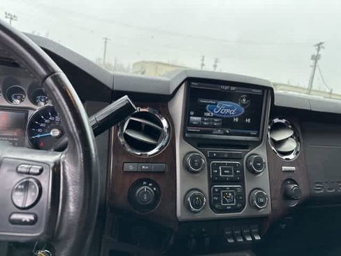 Used 2014 Ford F350 Lariat w/ Chrome Package image 7