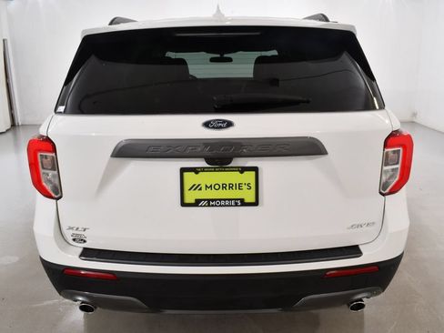 Used 2024 Ford Explorer XLT w/ Equipment Group 202A AWD/4WD image 13