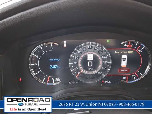 Used 2020 Cadillac Escalade Luxury w/ Escalade Sport Edition RWD image 11