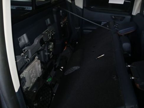 Certified 2024 Ford Maverick Lariat w/ 4K Tow Package image 43