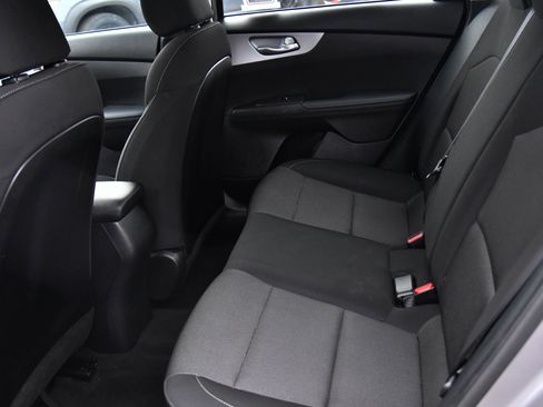 Used 2023 Kia Forte LXS image 29